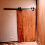 Stumdomos durys iš ąžuolo Rustic Barn